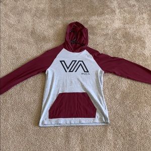 Long sleeve hooded shirt